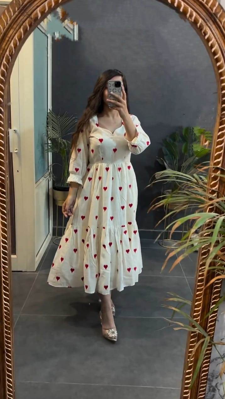 Beautiful heart printed cotton midi dress