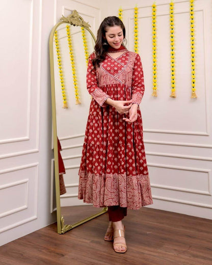 Beautiful red rose anarkali suit set - Eraya