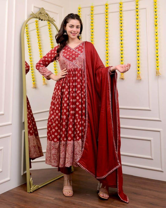 Beautiful red rose anarkali suit set - Eraya