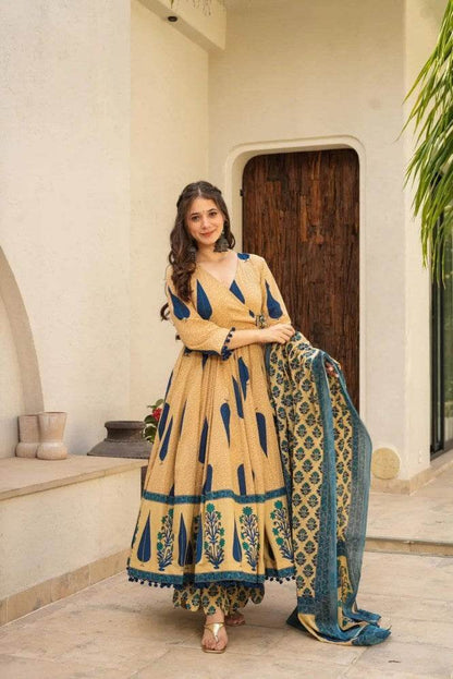 Blue leaf printed pure cotton anarkali kurti set - Eraya