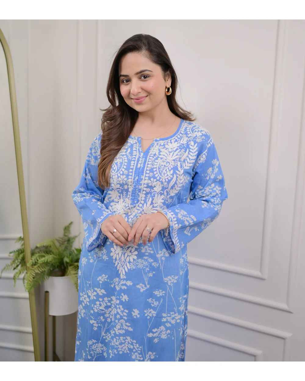 Mesmerizing mul cotton chikankari kurti-pant set-II