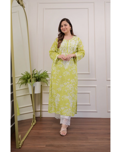 Mesmerizing mul cotton chikankari kurti-pant set