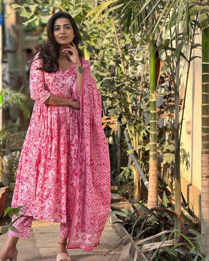 Sanganeri anarkali kurti set