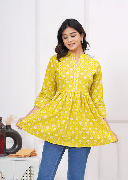 Beautiful proshin print cotton short kurti anarkali pattern