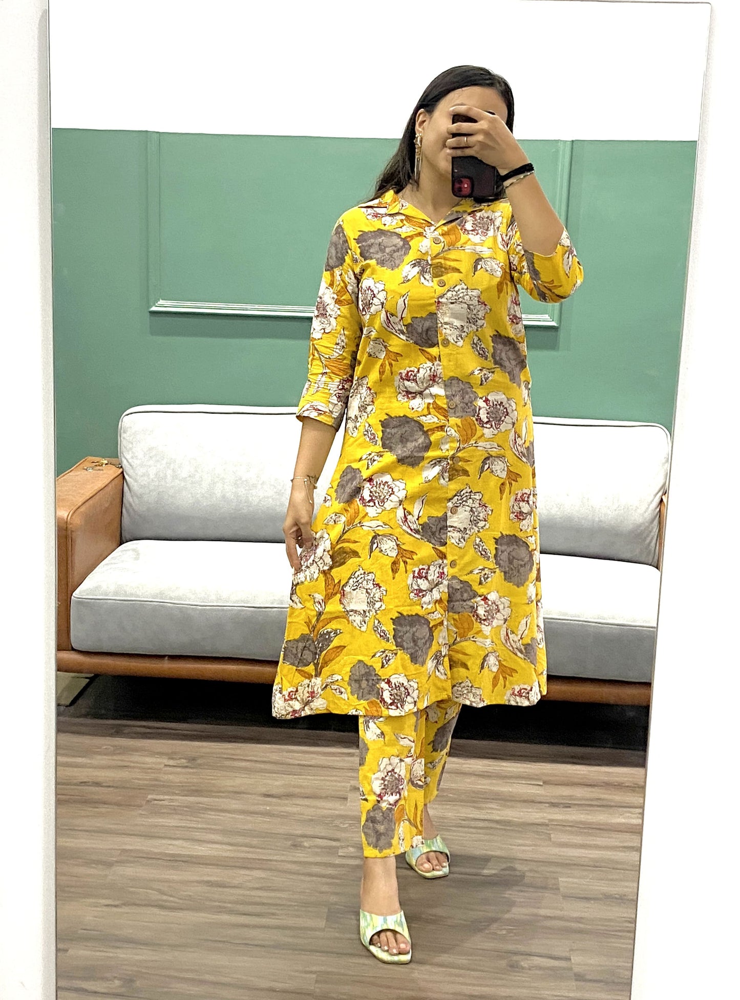 Floral printed collar pattern cotton fabric co-ord set