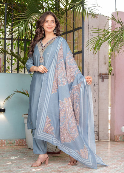 Beautiful silk fabric three piece kurti set paired with printed chanderi silk dupatta