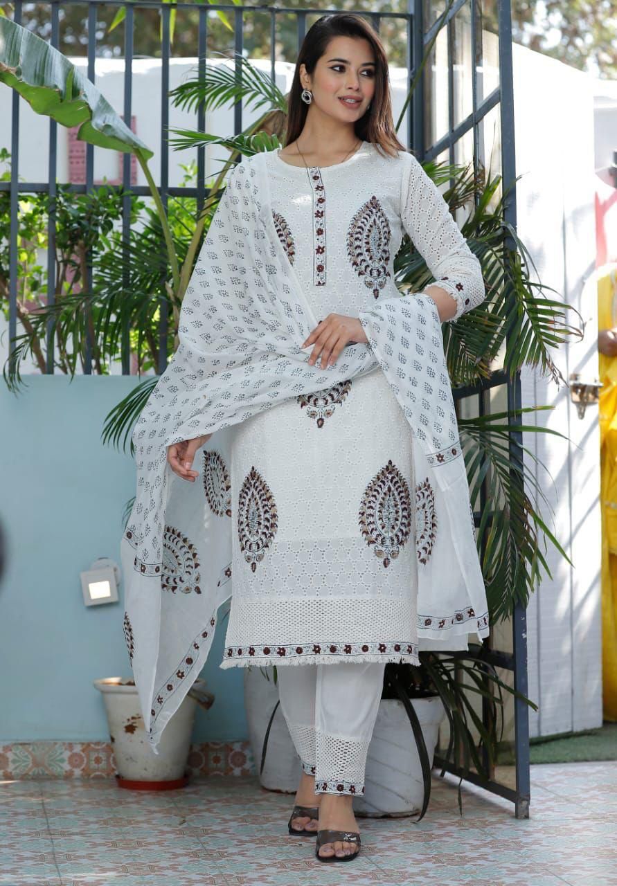 Beautiful Chikankari schiffli Cotton fabric three piece kurti set