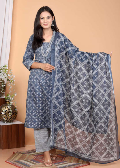 Premium printed cotton fabric kurti-pant set with mulmul dupatta!