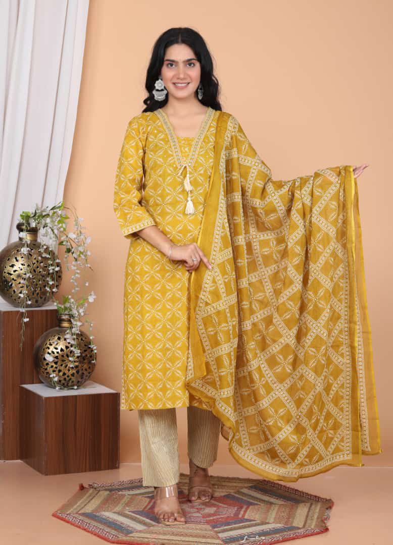 Premium printed cotton fabric kurti-pant set with mulmul dupatta!