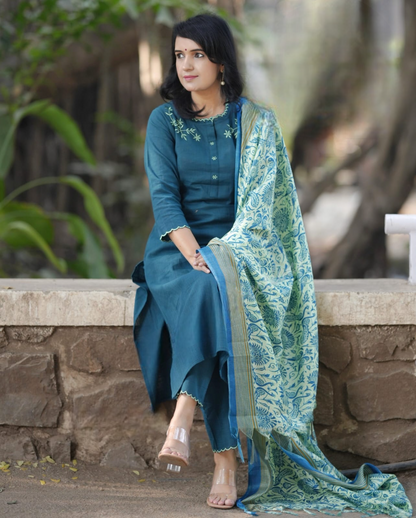 Exclusive khadi cotton three piece kurti set