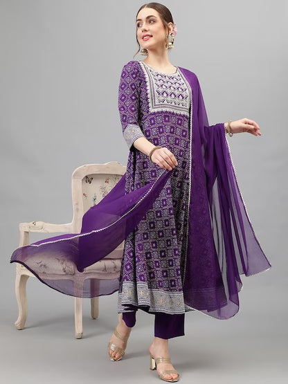 Embroidered anarkali shaped kurti set