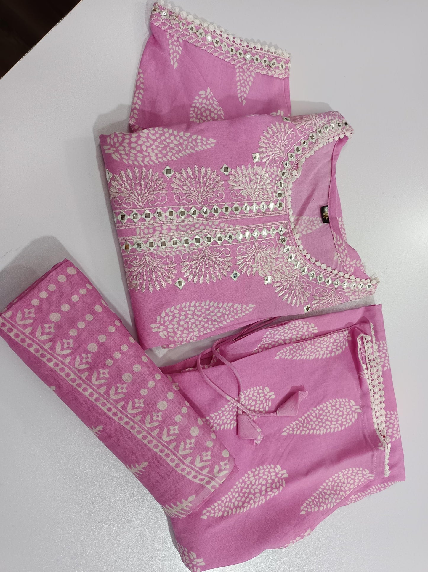 Elegant ekatra print & sequins work kurti set