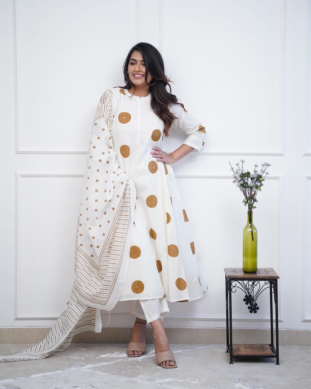 Pure fine cotton white kurti set